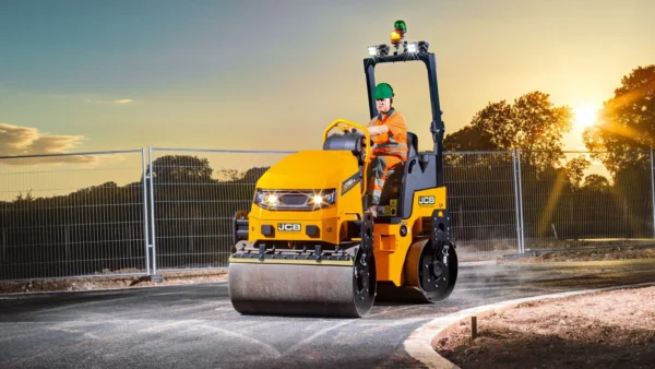 Rolo Compactador Tipo Tandem Vibratórios - CT260