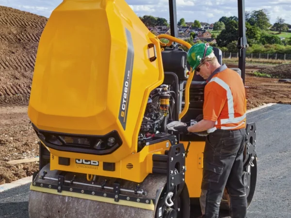 Rolo Compactador Tipo Tandem Vibratórios - CT260 - Image 4