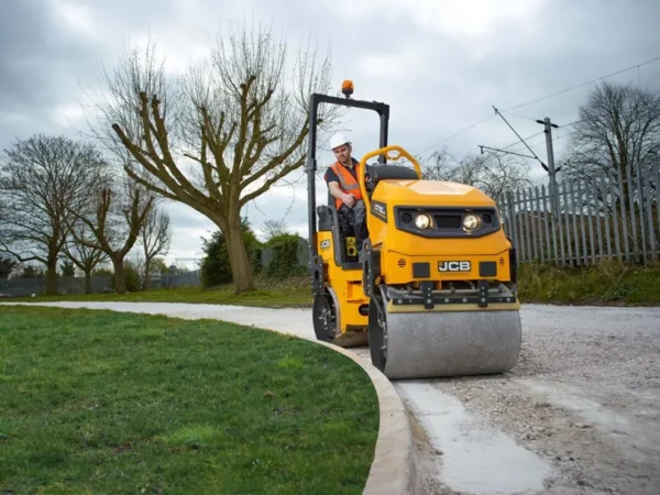 Rolo Compactador Tipo Tandem Vibratórios - CT160 - Image 3