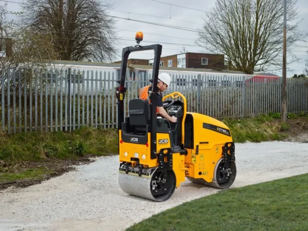 Rolo Compactador Tipo Tandem Vibratórios - CT160 - Image 2