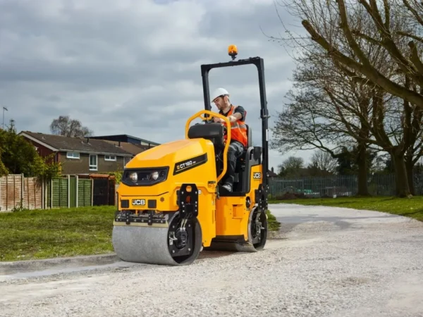 Rolo Compactador Tipo Tandem Vibratórios - CT160